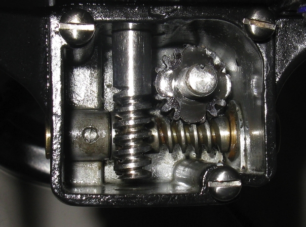 Oscillator Internal View